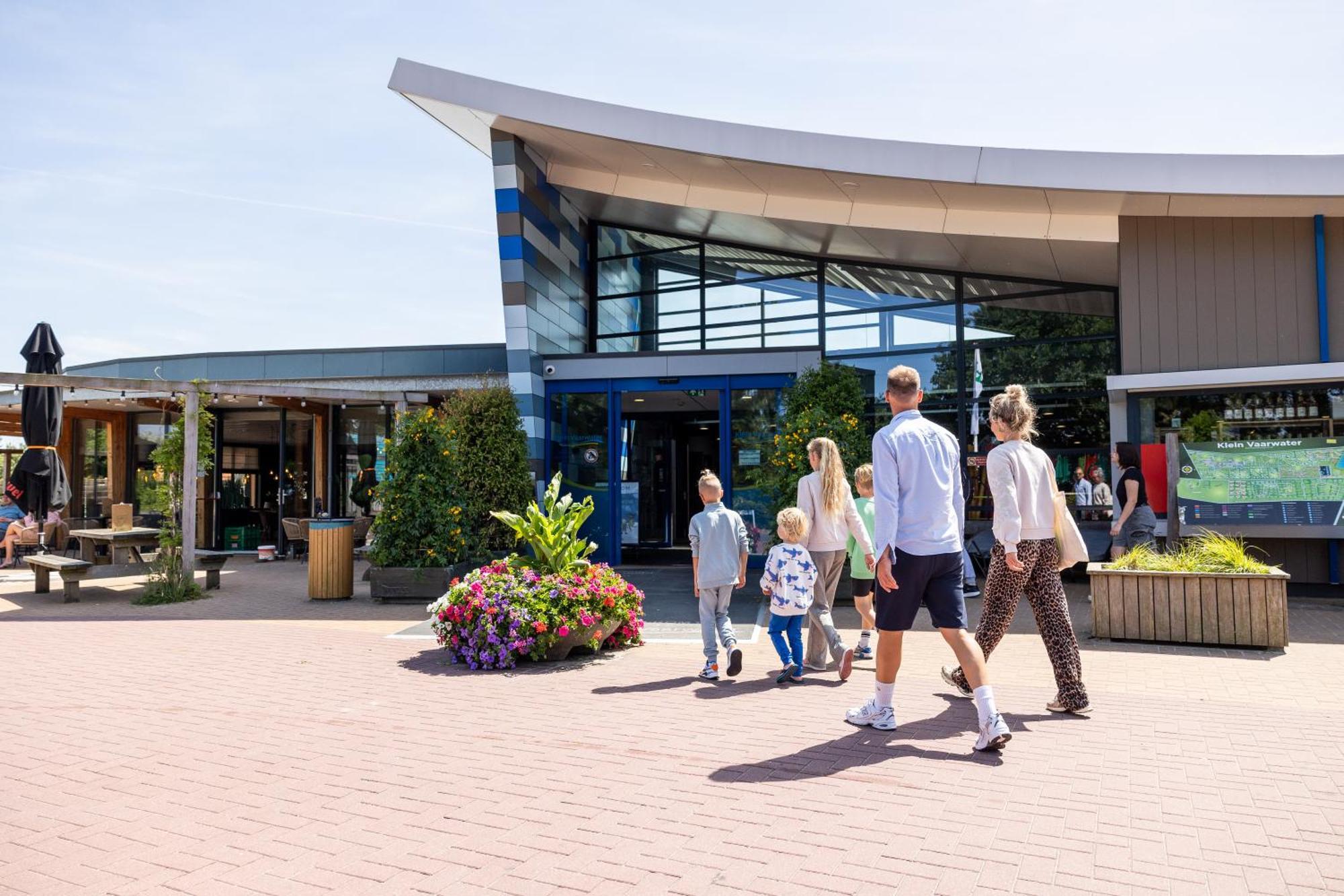 Vakantiepark Klein Vaarwater Бюрен Экстерьер фото