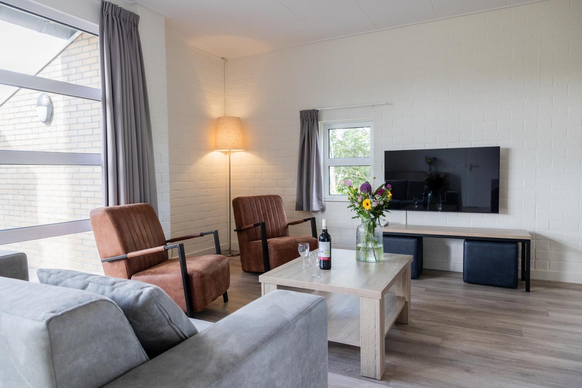 Vakantiepark Klein Vaarwater Бюрен Номер фото