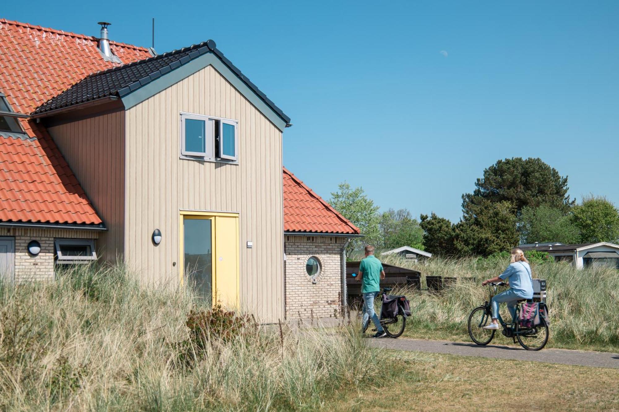 Vakantiepark Klein Vaarwater Бюрен Номер фото